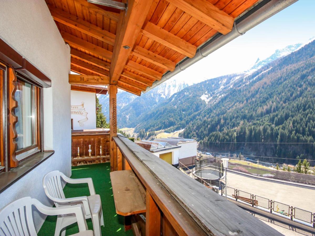 Holiday Home Hoelzl By Interhome Flirsch Exterior foto