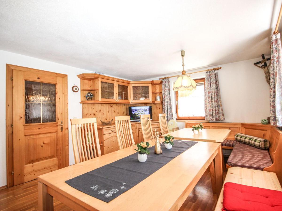 Holiday Home Hoelzl By Interhome Flirsch Exterior foto
